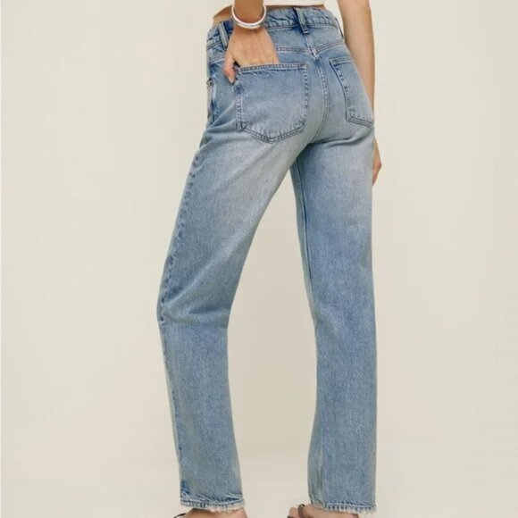 Reformation: Abby Low Rise Straight Jeans. Colour: Manzanita. Size: 27 - Picture 2 of 3